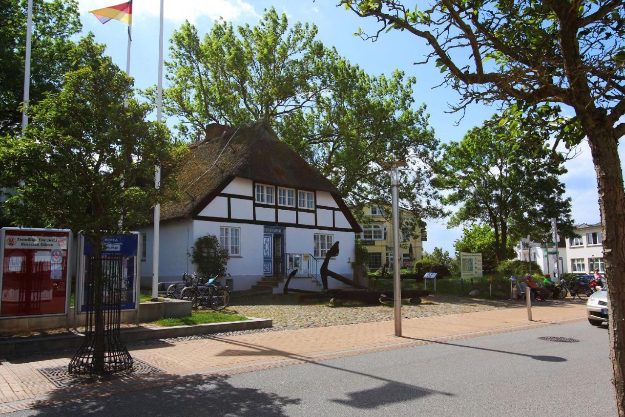 Terrasse, Gratis Nutzung Vom Ahoi Erlebnisbad Und Sauna In Sellin - Villa Antje Fewo 04 Goehren  Exterior foto