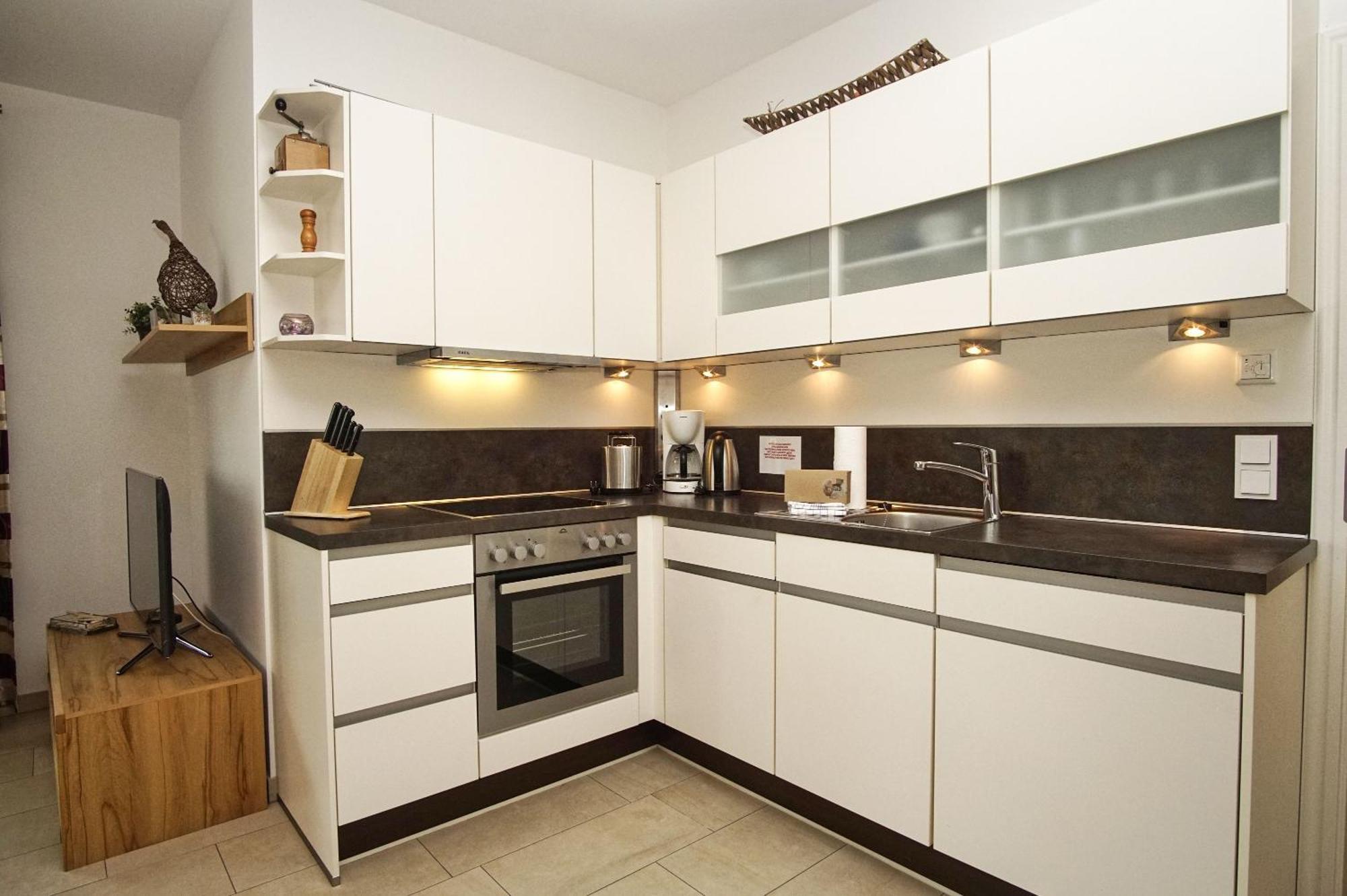 Terrasse, Gratis Nutzung Vom Ahoi Erlebnisbad Und Sauna In Sellin - Villa Antje Fewo 04 Goehren  Exterior foto